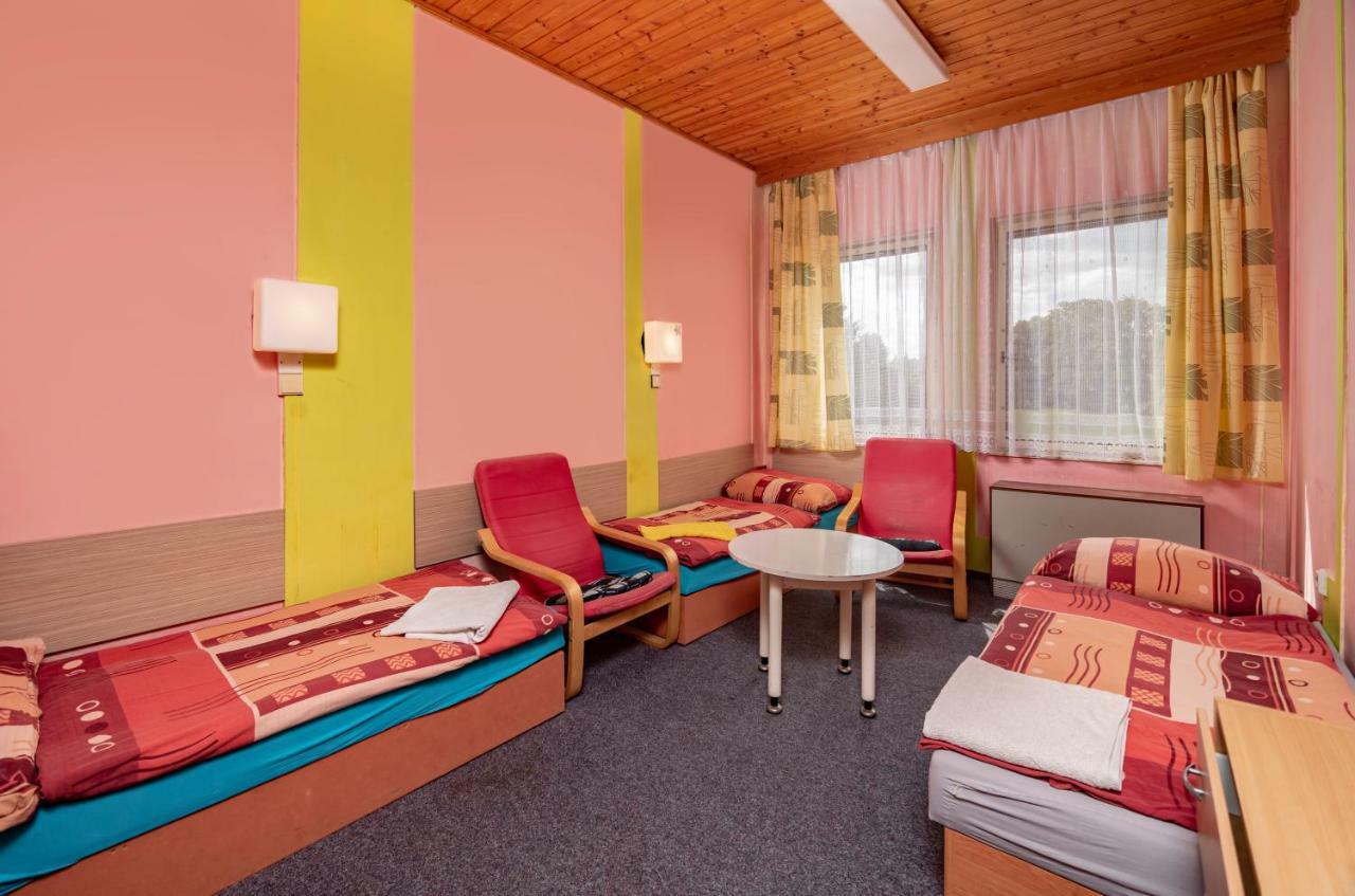 Ubytovna Z-Sport Nové Město nad Metují Habitación foto